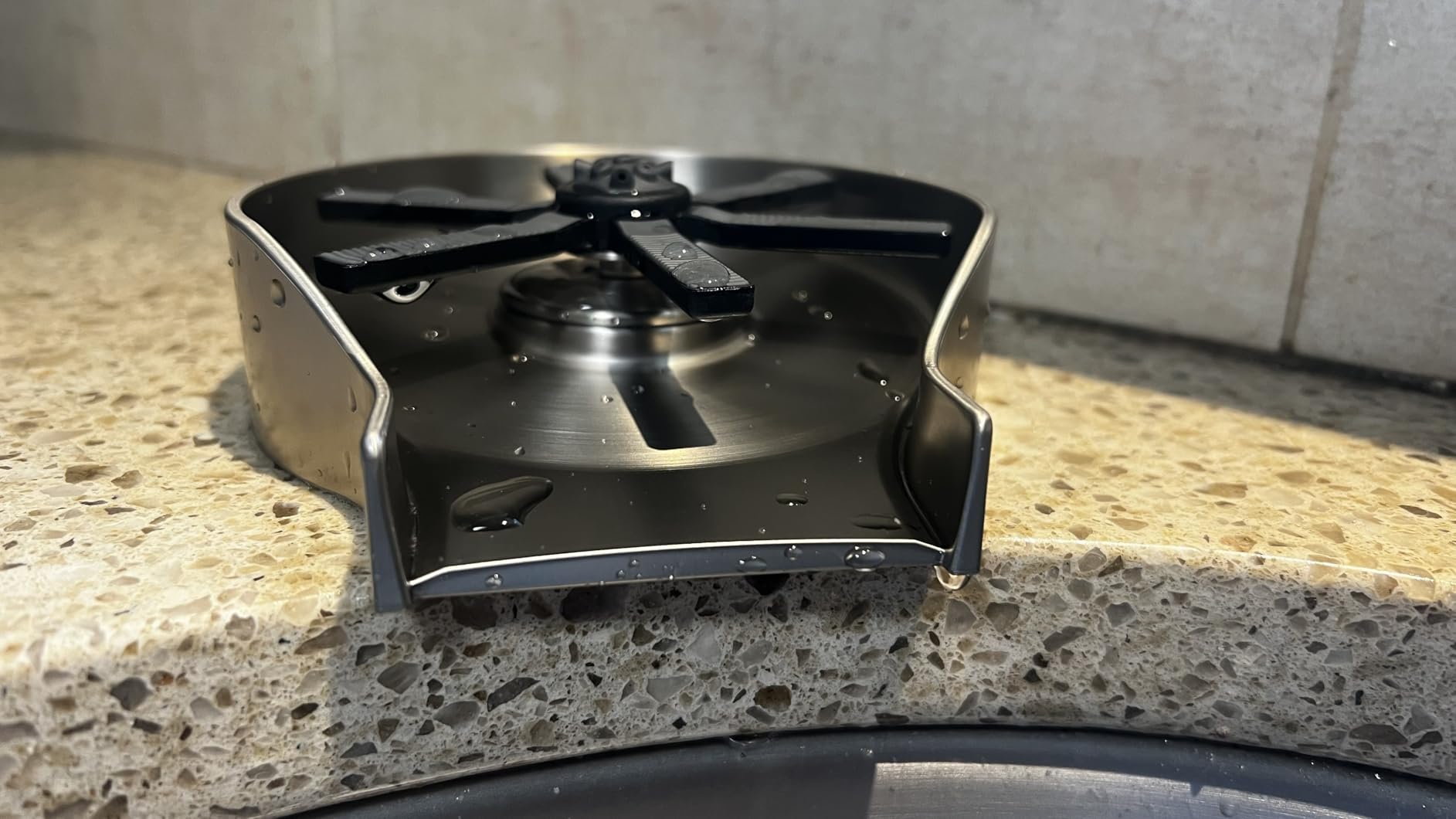 KRAUS CleanMate Glass Rinser for Kitchen Sink in Spot-Free Stainless Steel Color Finish, KGR-500SFS customer photo 1