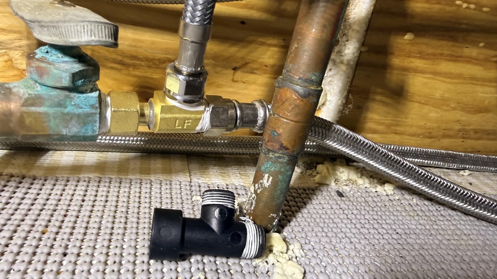 KRAUS CleanMate Glass Rinser for Kitchen Sink in Spot-Free Stainless Steel Color Finish, KGR-500SFS customer photo 2