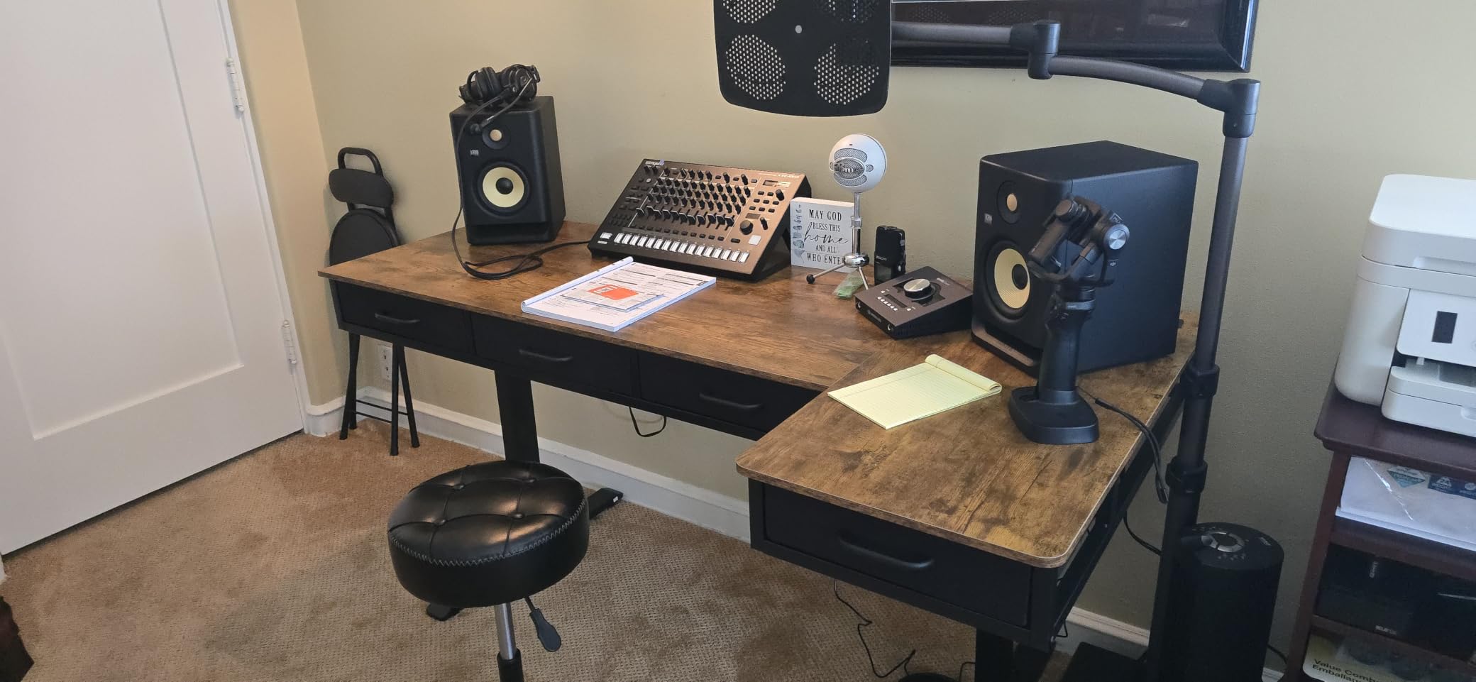 OffiGo 63 Inch L Shaped Electric Standing Desk with 4 Drawers, Black | Reversible Corner Table, Office Desk With 4 Drawers and Outlets For Home Office, Computer Workstation And Sit Stand Use customer photo 1