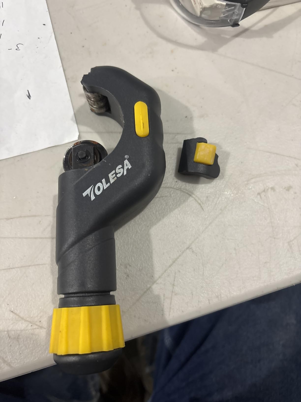 TOLESA Pipe Cutter Tool Heavy Duty 1/8''-2'' with Deburring Reaming Tool | Precise Clean Cuts, Easy to Use, for Stainless Steel, Copper, Aluminum, Brass, PVC customer photo 2