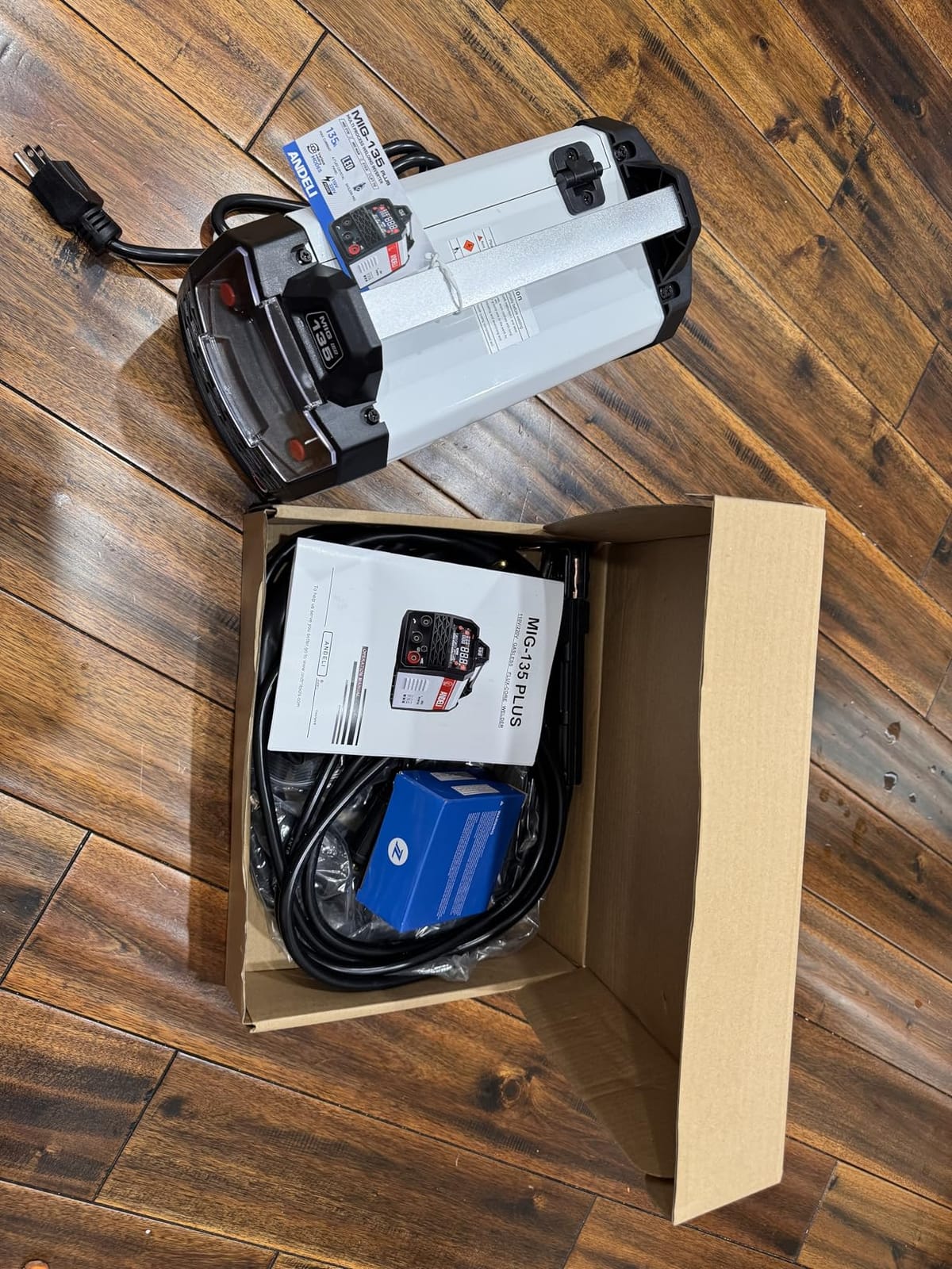 ANDELI 110V/220V MIG Welder 135A, PULSE Flux Core/Lift TIG/Stick 4-in-1 | With Welding Helmet and Gloves, Synergic Control, Large LED Display, Beginner-Friendly, Portable for Home DIY Metalworking customer photo 2