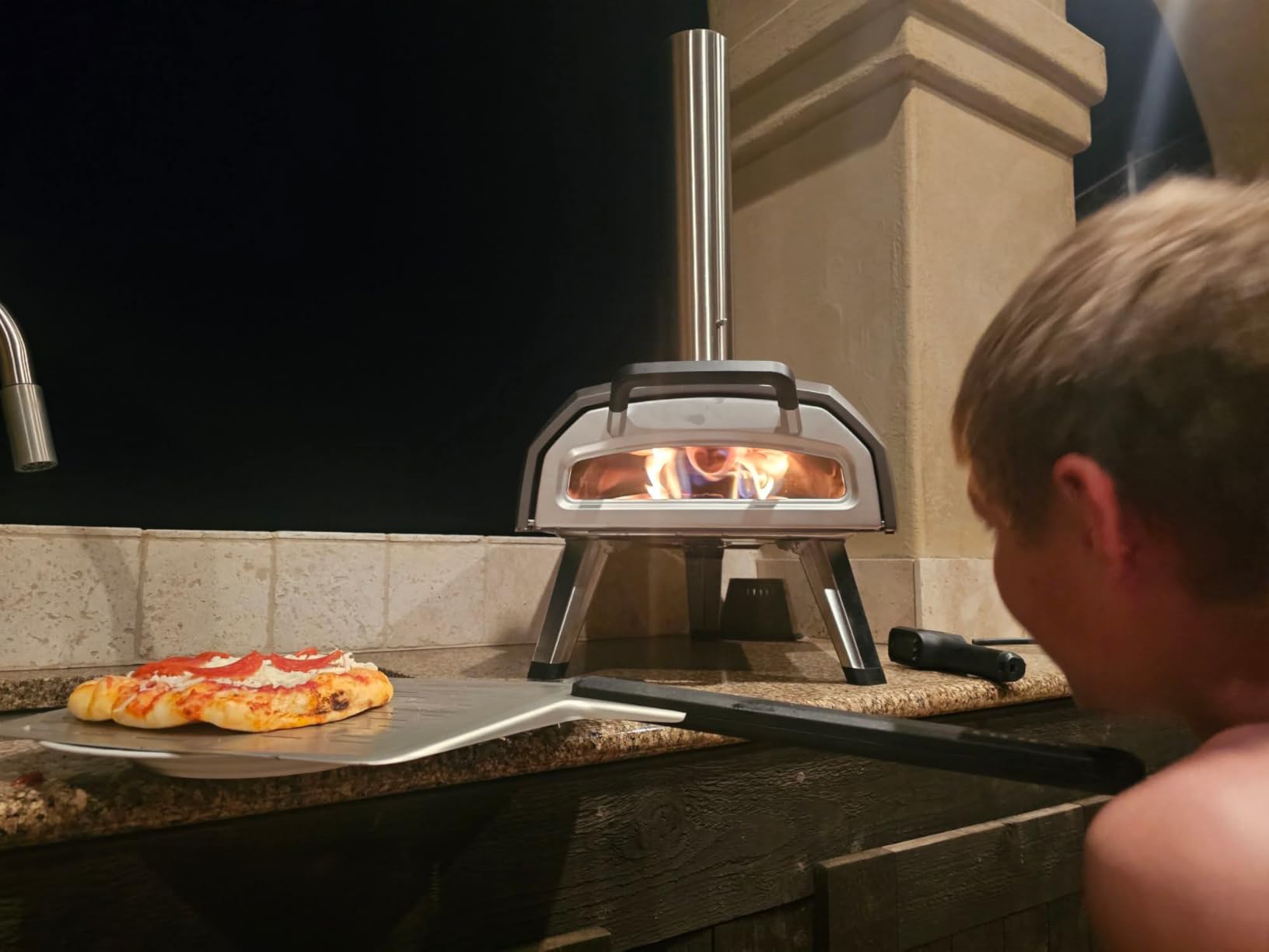 Ooni Karu 2 Multi-Fuel Outdoor Pizza Oven - Wood and Gas Outdoor Pizza Oven with Pizza Stone & Intergrated Thermometer, Pizza Oven Outdoor, Dual Fuel 12 Inch Pizza Maker, Outdoor Cooking Grill customer photo 2