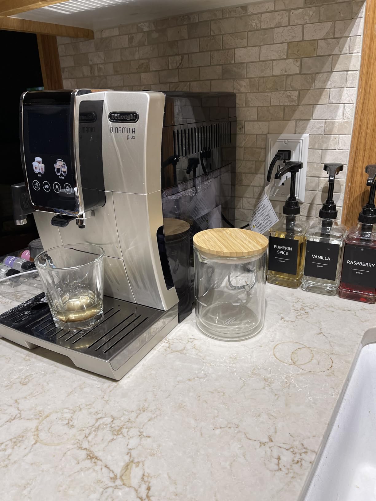 Dinamica Plus Fully Automatic Espresso Machine - Brew Personalized Coffee for up to 4 User Profiles, 24+ Recipes, Built in Grinder & Automatic Milk Steam Wand with 3 Frother Modes customer photo 1