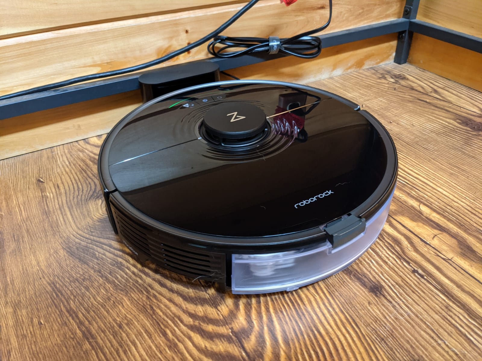 roborock Q7 M5 Robot Vacuum and Mop Combo, 10,000Pa HyperForce Suction | Dual Anti-Tangle System, APP-Controlled Mopping, LiDAR Navigation, Robotic Vacuum Cleaner for Pet Hair and Carpet, White customer photo 2