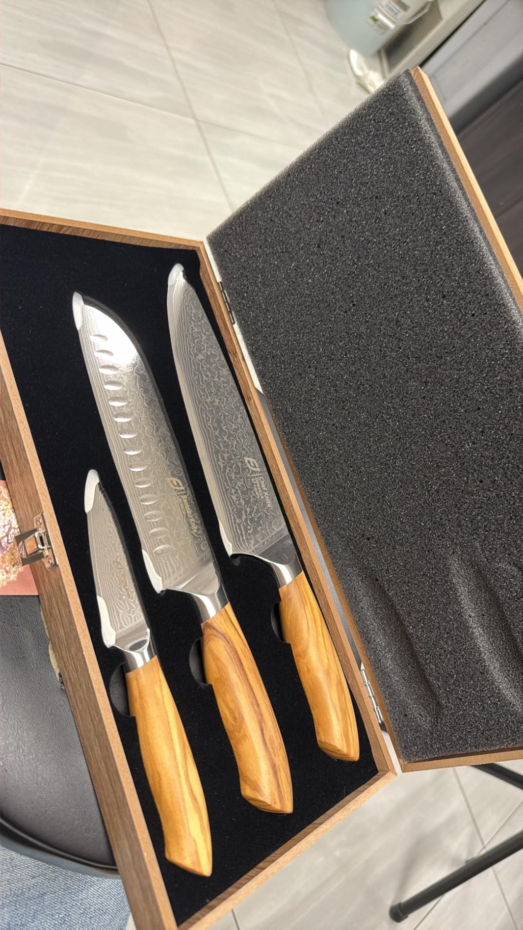 Damascus Chef Knife in Japanese Steel, 67-Layers Damascus Kitchen Knife with Wooden Gift Box and Original Olive Wood Handle, Cooking Knives for Home Kitchen Gift Idea customer photo 1