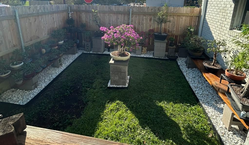 VEVOR Steel Landscape Edging 40 x 8 in Metal Garden Edging Border 6 Packs | Heavy Duty Lawn Divider, Black customer photo 2