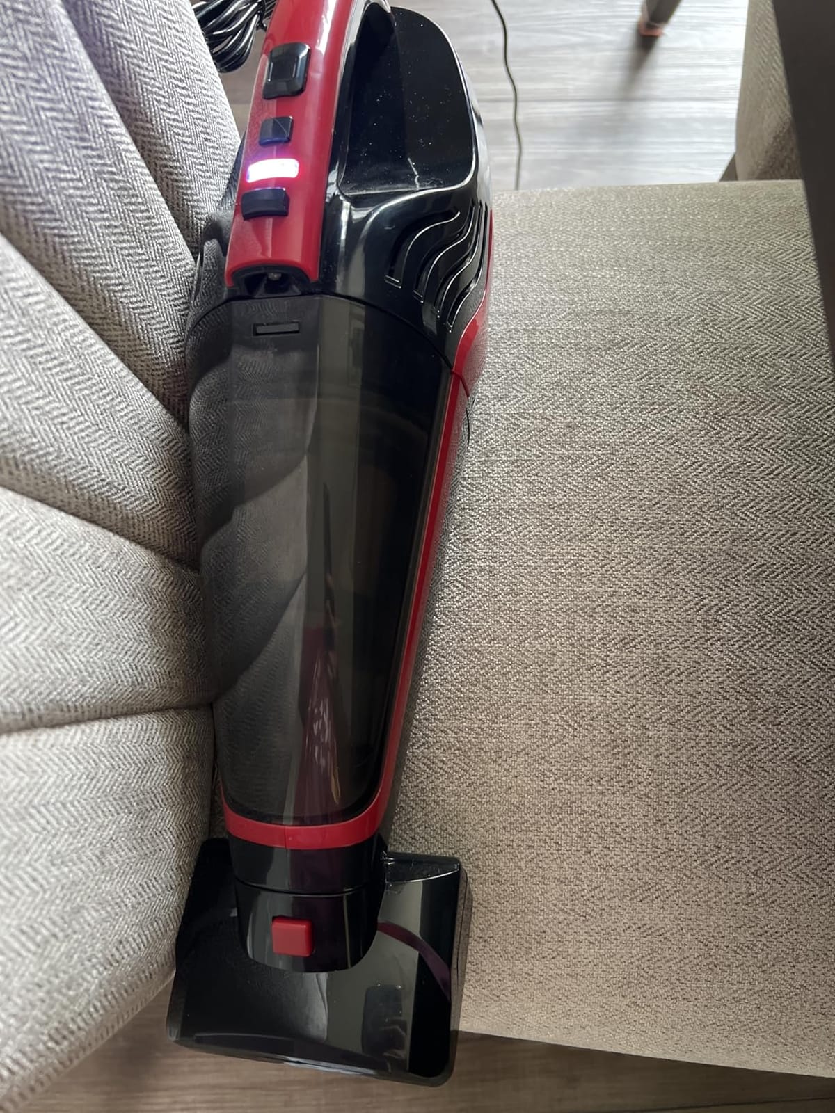 Powools Handheld Vacuum Cordless, Pet Hair, 17 x 4.6 x 6.6 in customer photo 1