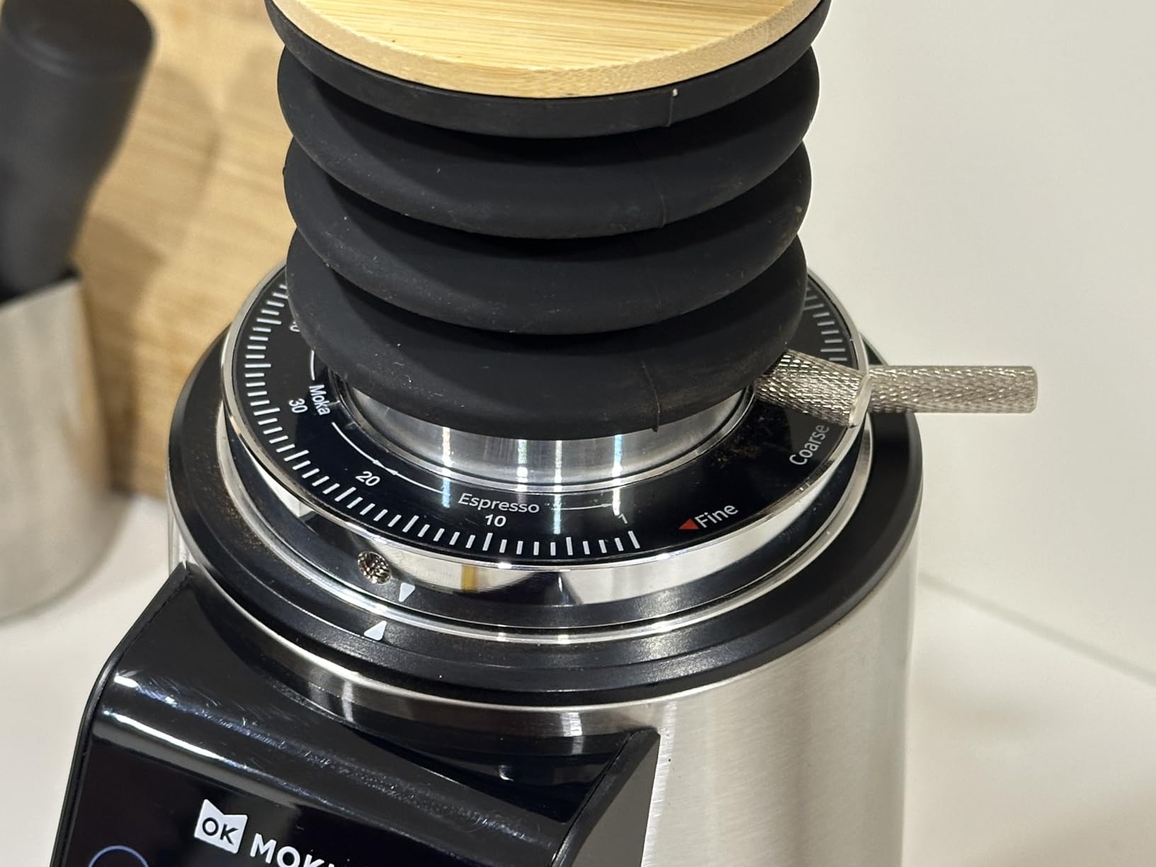 MOKKOM 64mm Flat Burr Coffee Grinder, Espresso Grinder, 100 Grind Settings | Coffee Bean Grinder with Single Dose, Anti-Static, Precision Timer, Stainless Steel Body, Espresso French Press, Pour Over customer photo 1