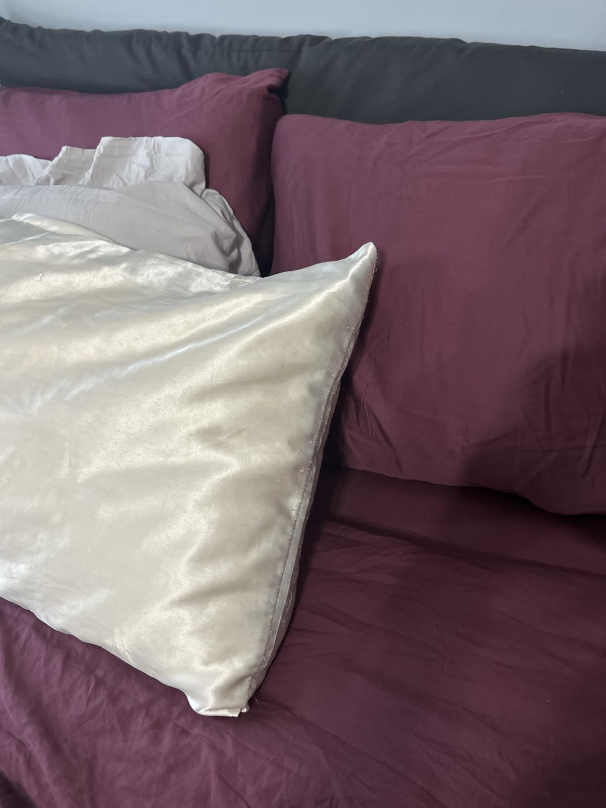 CASILVA Eucalyptus Sheets, Softer Than Silk Fibers, Queen Sheet Set | Infused with Silver for Anti-Odor, More Cooling Than Cotton, Perfect for Hot Sleepers & Sensitive Skin customer photo 2