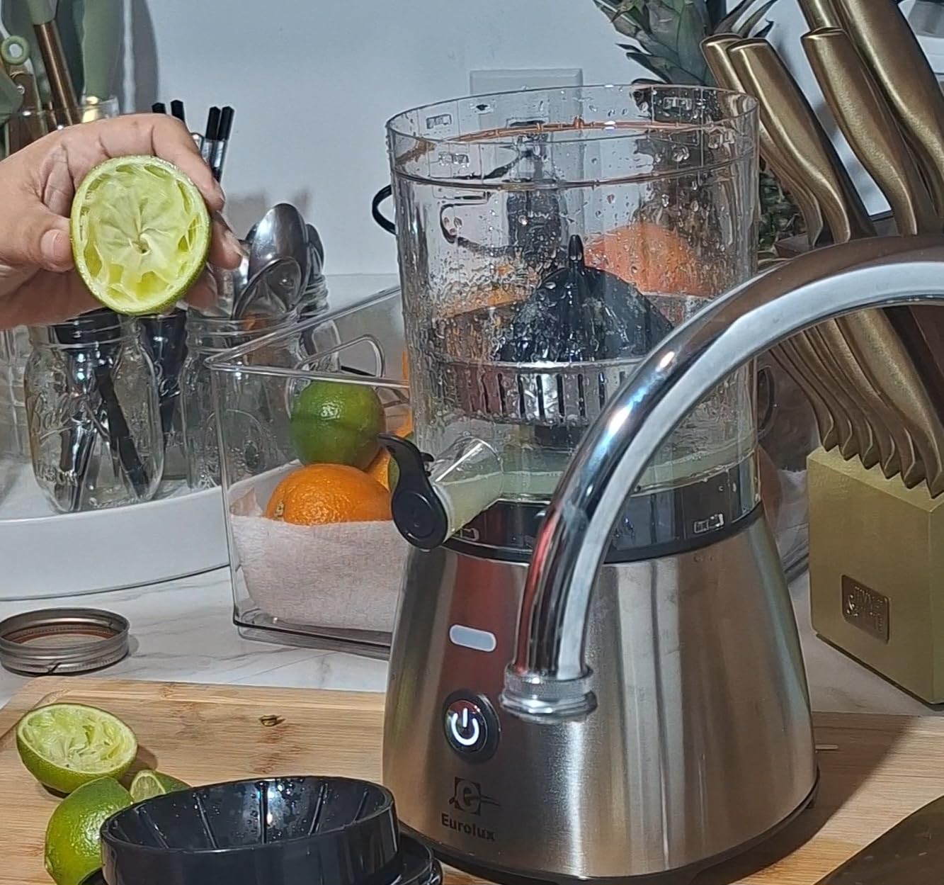 Eurolux Electric Citrus Juicer Stainless Steel | Premium Hands-Free One-Touch Orange Juice Squeezer for Oranges, Lemons, and Limes | Quiet Operation, Easy to Clean, Countertop Small Kitchen Appliance customer photo 1
