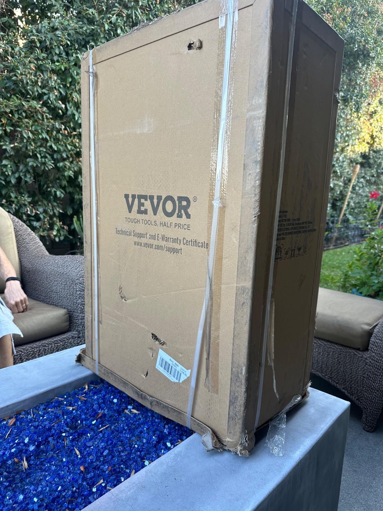 VEVOR Commercial Frozen Drink Maker, 15Lx2 Double Tank Slushy Machine, 120 Cups Stainless Steel Margarita Smoothie Frozen Drink Machine, Slushie Maker for Home Party Restaurants Cafe Bars customer photo 1