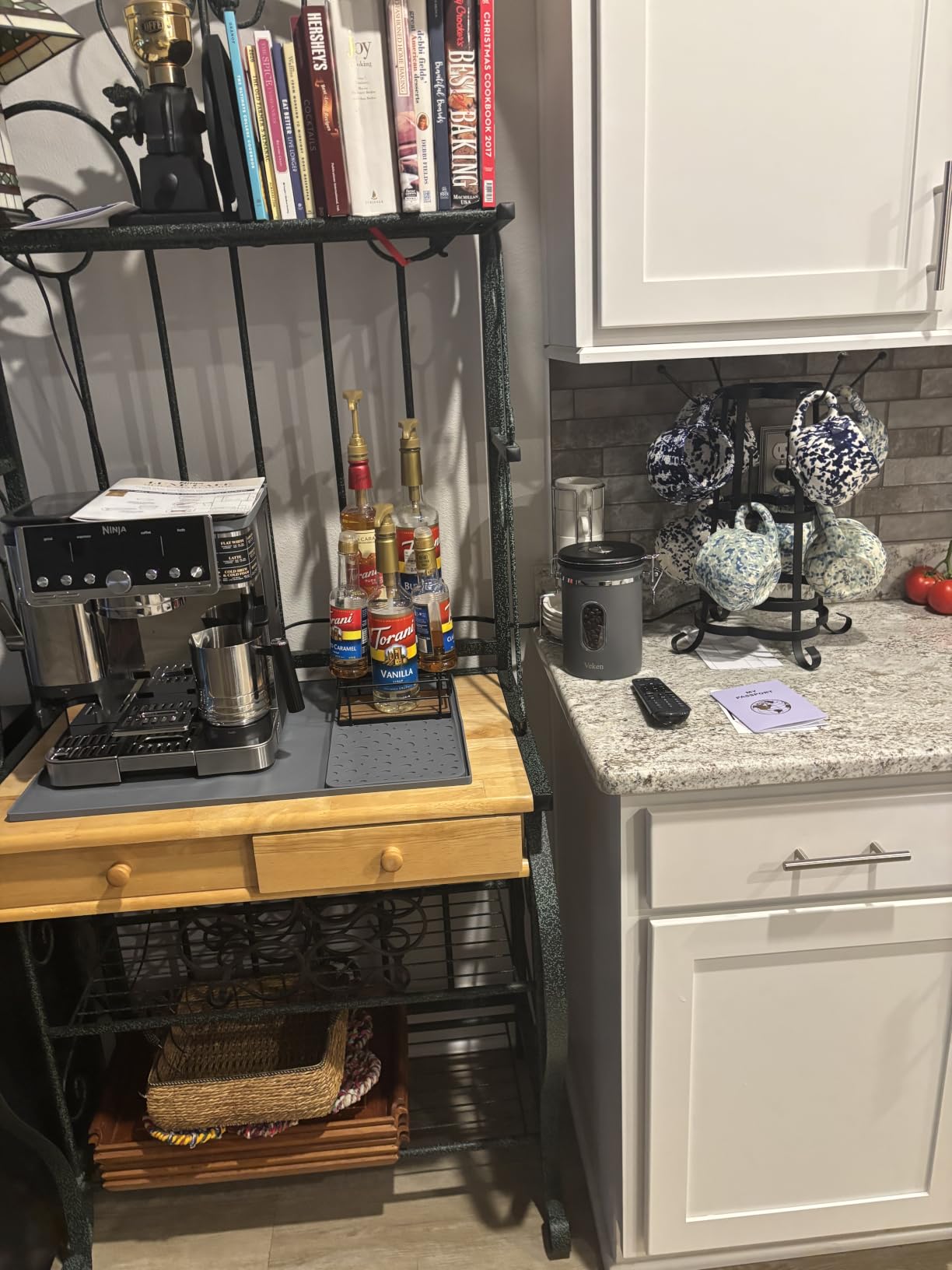 Ninja Luxe Café Pro Series, Espresso, Cold Brew, Hot Water, with Drip Coffee, Integrated Tamper, Built-in Grinder, Hands-Free Frother customer photo 2