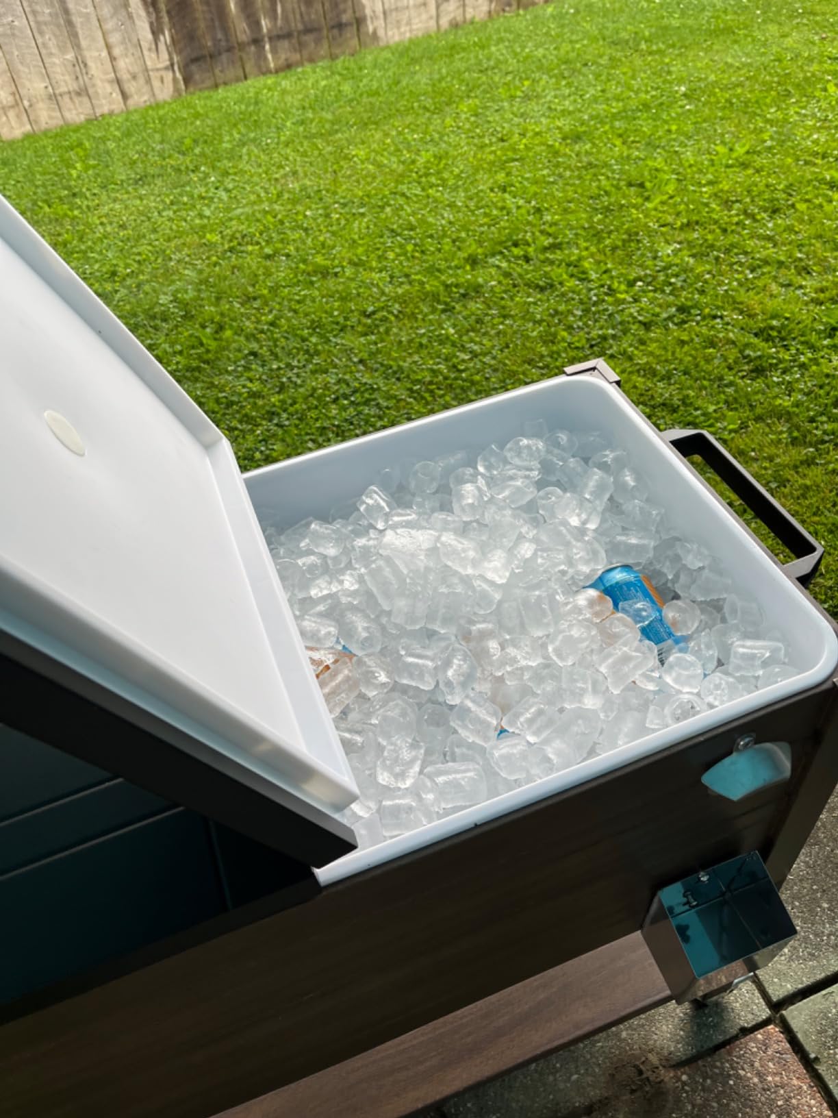 Permasteel 80 Quart Party Cooler, Rolling Ice Chest with Wheels and Handles for Indoor Outdoor Patio customer photo 1