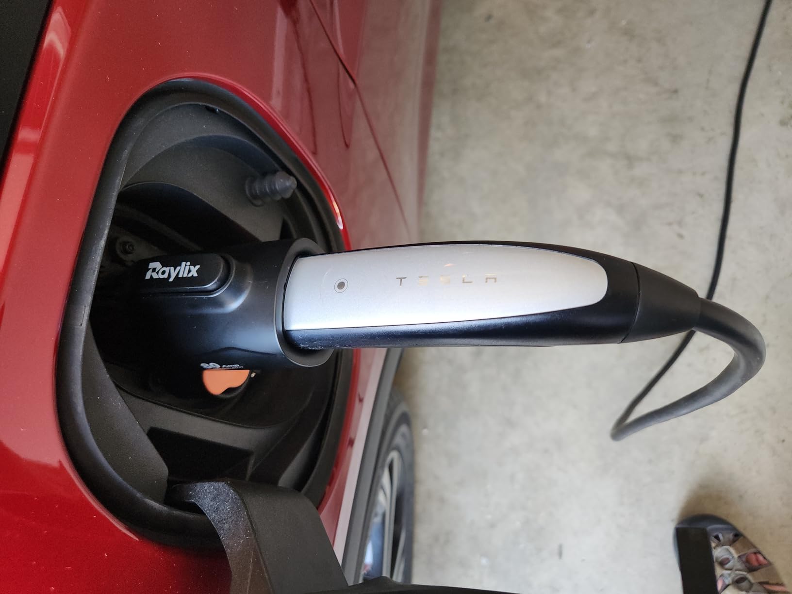 Raylix Tesla to J1772 Adapter for J1772 EVs Max 80A 250V NACS Adapter - Compatible with Wall Connector, Destination Charger, Mobile Connector, Level 1/2 AC Charging customer photo 2