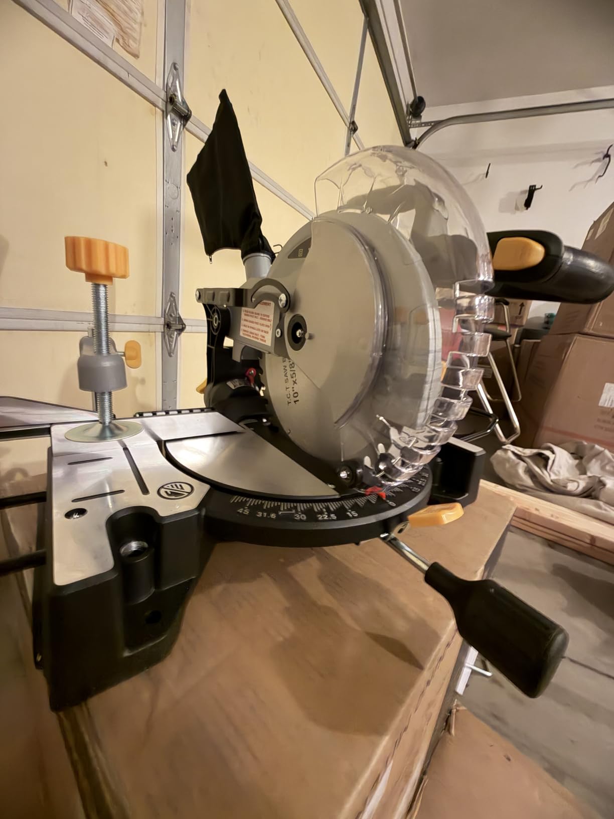 10-inch Compound Miter Saw, 5000RPM, 15 Amp, Single Bevel 0-45° with Extension Table customer photo 2