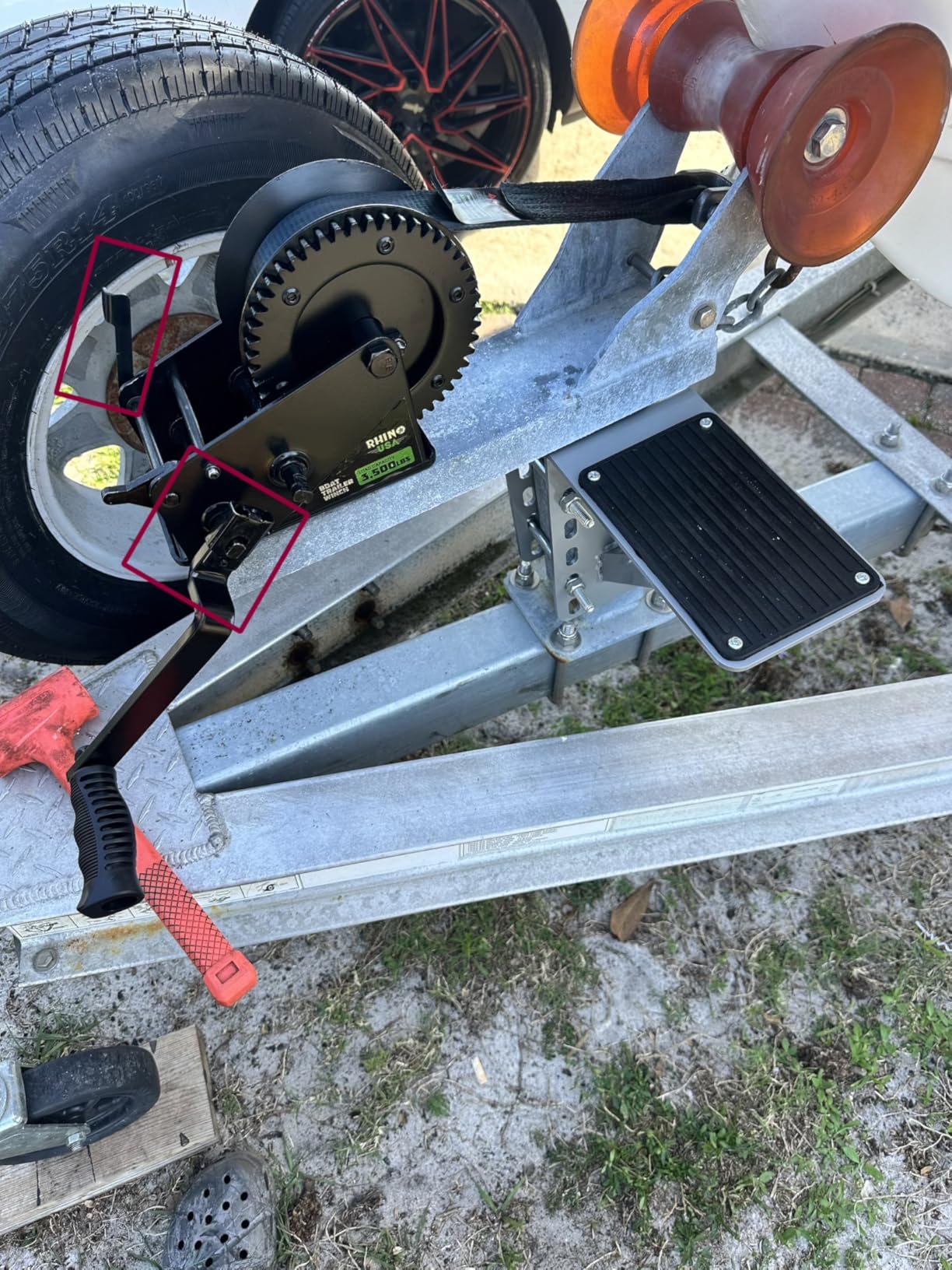 Rhino USA 2-Speed Boat Trailer Winch - Corrosion-Resistant Crank Handle, Ideal for Bass Boat, Jet Ski, Pontoon & Trailers customer photo 1
