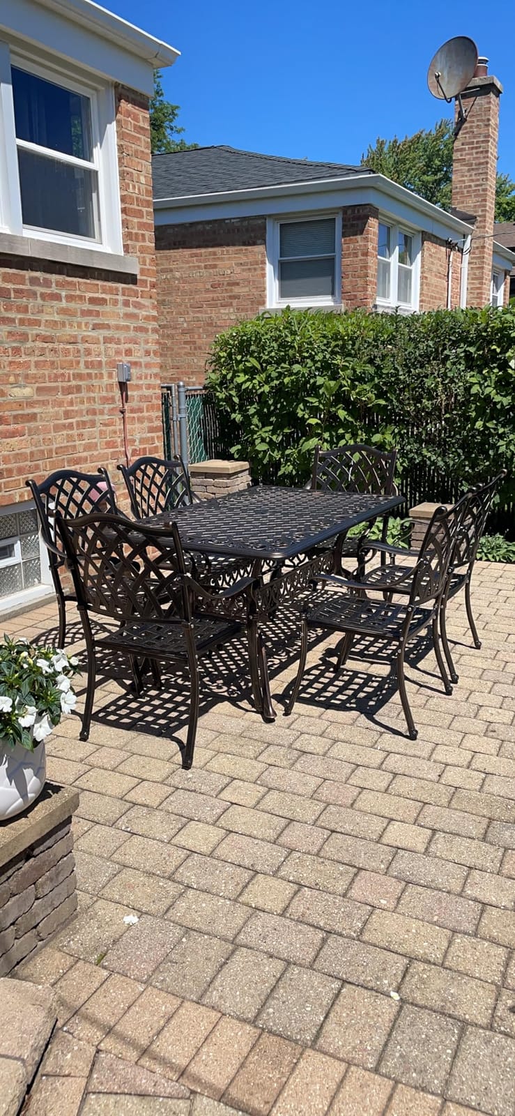 9-Piece Cast Aluminum Outdoor Table and Chairs, Classic Vintage Patio Dining Set for 8 Include 87