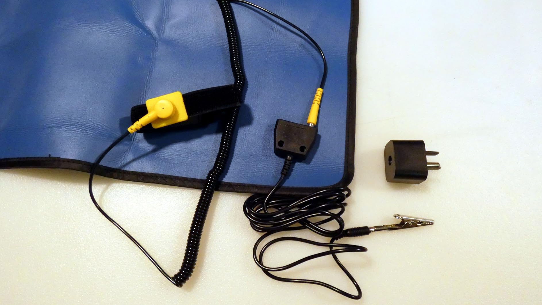 Portable Anti Static ESD Mat Kit, 24