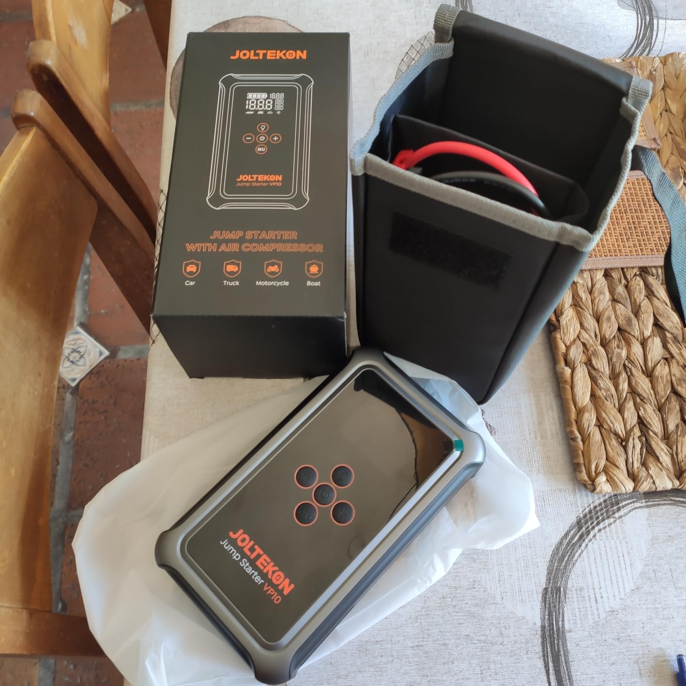 Car Battery Jump Starter with Air Compressor 6000A 150PSI, Car Jumper Starter Portable (All Gas/10L Diesel), Jump Box Car Battery with Auto-Shutoff Tire Inflator, Jumper Cables and Light customer photo 1