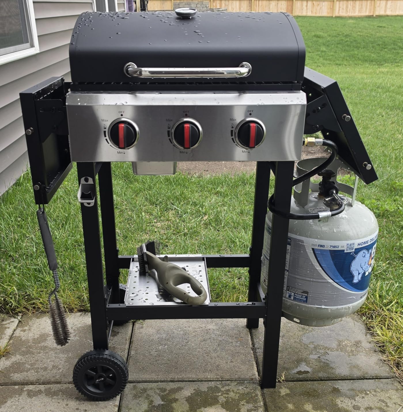 Propane Gas Grill with Folding Side Tables, 3-Burner Gas Grill with Cast Iron Grates and Stainless Steel Griddle Pan, Outdoor BBQ Grill Portable with Wheels 30,000 BTU Output customer photo 1