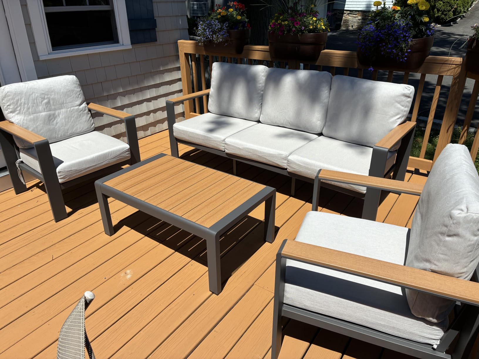 Aluminum Outdoor Patio Furniture Set with Coffee Table, 5 Piece Patio Conversation Sets, Outdoor Sectional Furniture for Porch, Balcony, Yard, Gray customer photo 1