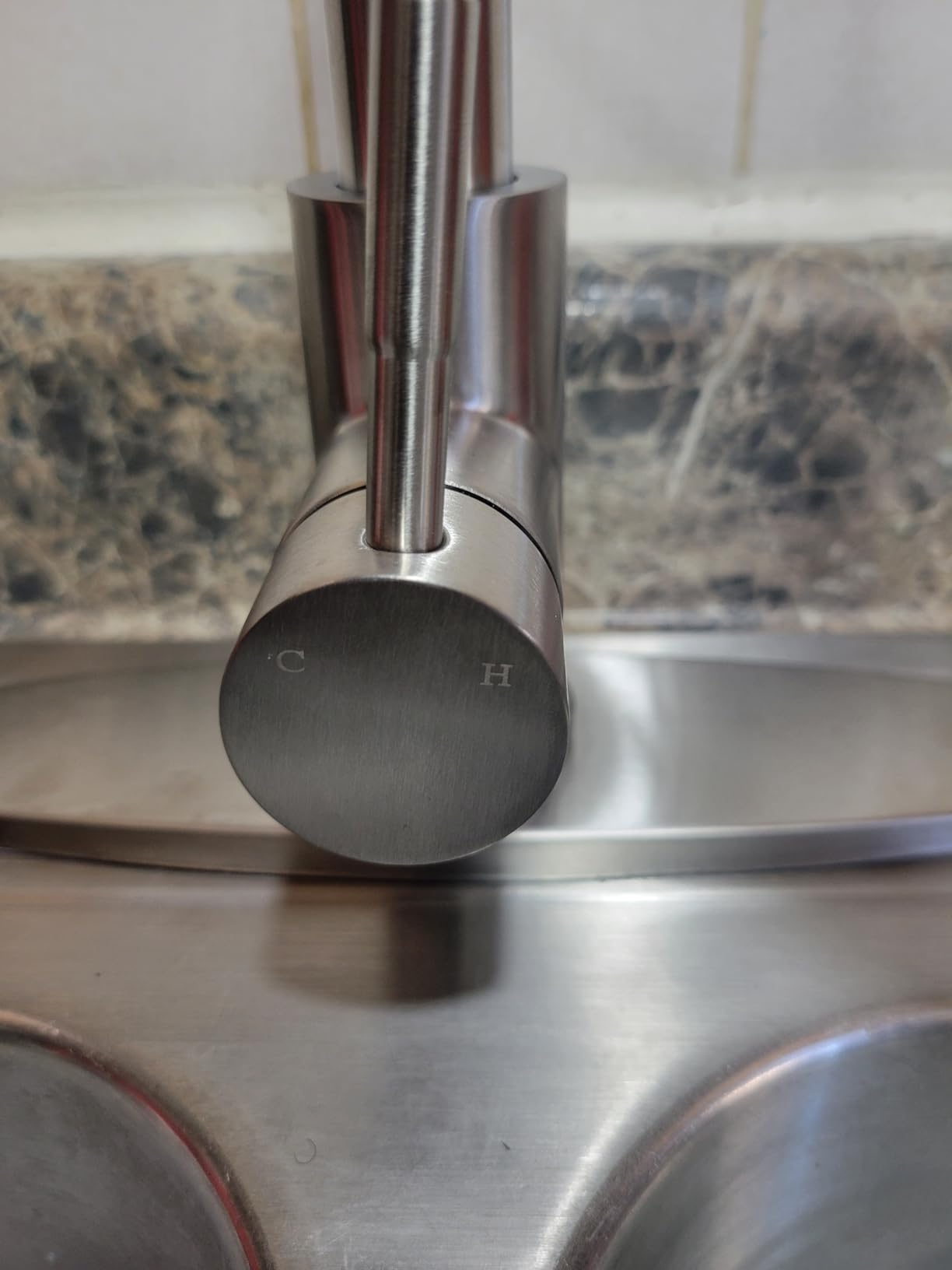 LUFEIDRA Pull-Down Kitchen Faucet with Soap Dispenser, Brushed Nickel | High-Arc Spring Design, 2 Spray Modes, SUS304 Body, Single-Handle Control, and Deck Plate for 1- or 3-Hole Sinks customer photo 1