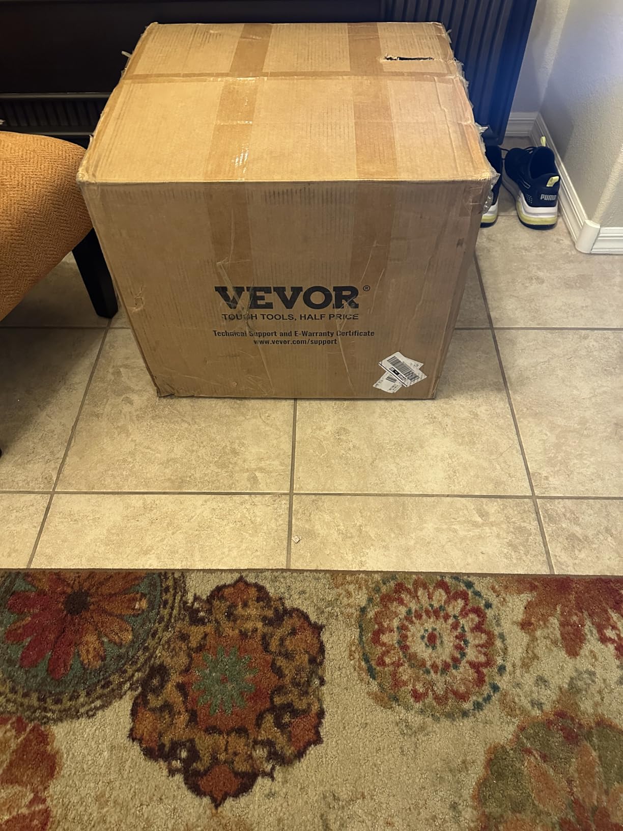 VEVOR Drain Cleaner Machine 100 FT x 1/2 Inch, Auto Feed Sewer Snake Auger on Wheels - with 8 Cutters & Air-Activated Foot Switch for 2