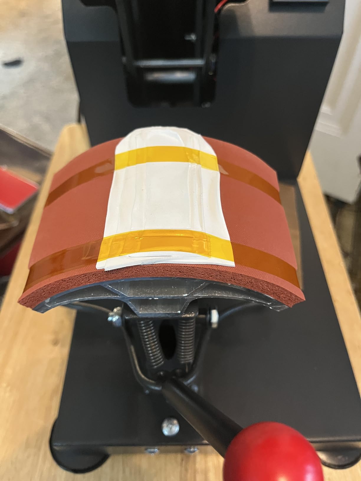 VEVOR Hat Heat Press Machine, 8.5 x 4 in Large Heating Plate, with Caps Stretcher, Precise Temperature & Time Control, Heat Press for Hats and Caps, for HTV Iron On and Sublimation Projects, White customer photo 1