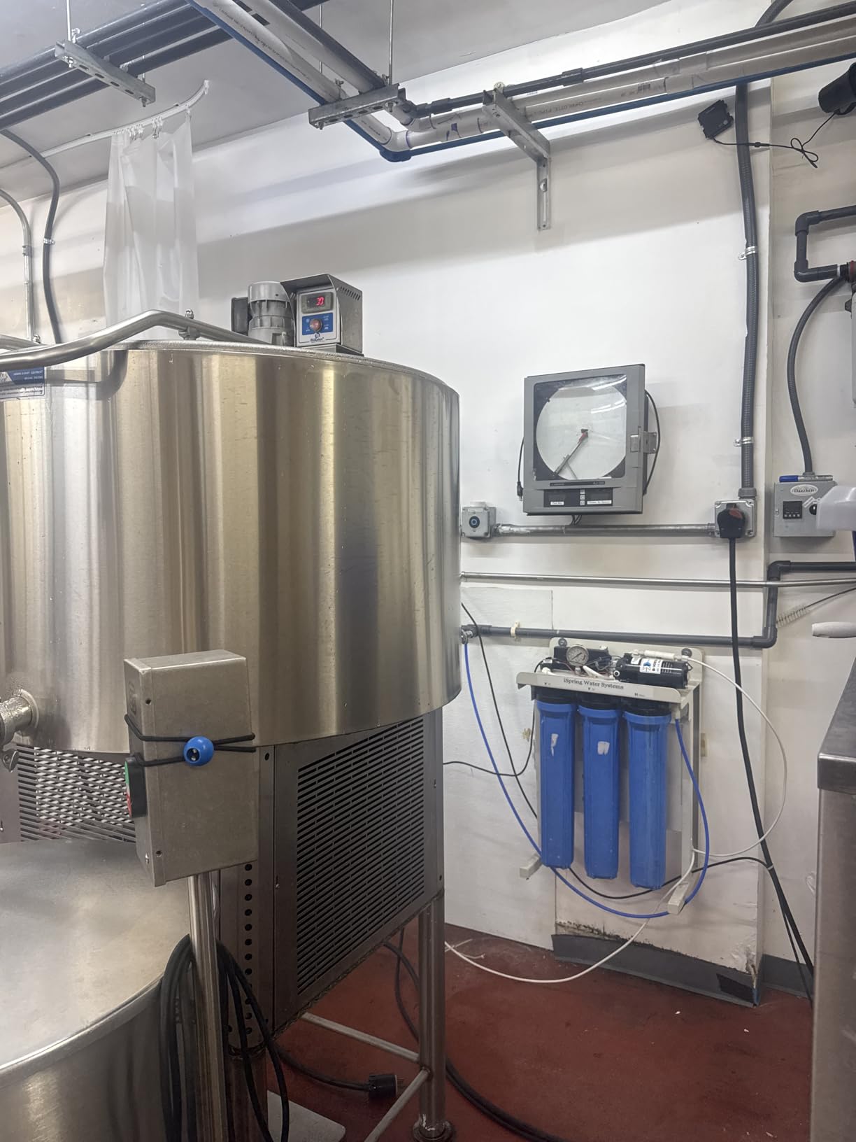iSpring RCS10T Reverse Osmosis Water Filter, 5 Stage Tankless RO Water Filtration System for Commercial & Residential, High-Flow 1000 GPD, 2.5:1 Pure to Drain Ratio customer photo 1