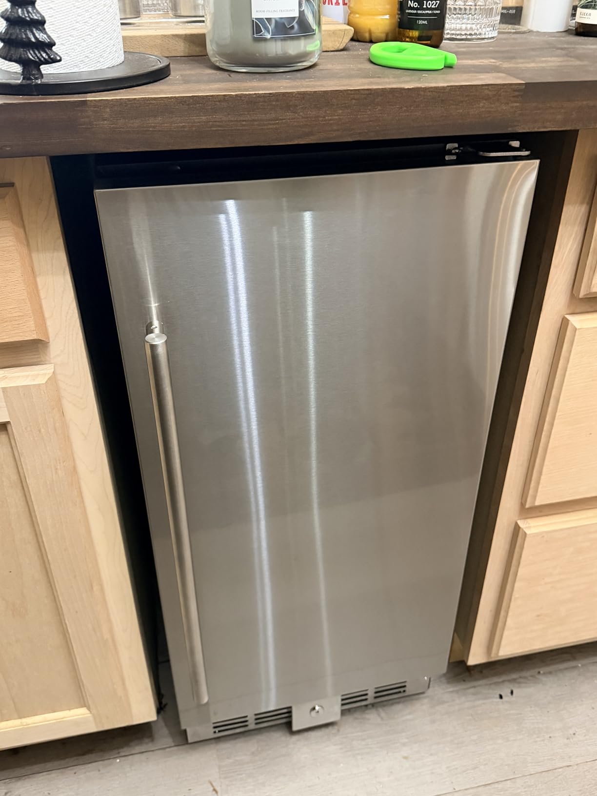 Electactic 15 Inch Outdoor Beverage Refrigerator, Undercounter Beverage Cooler with Stainless Steel Door, Built-in & Freestanding Drink Fridge for Beer Wine Soda, Outdoor Fridge for Patio Home Kitchen customer photo 2