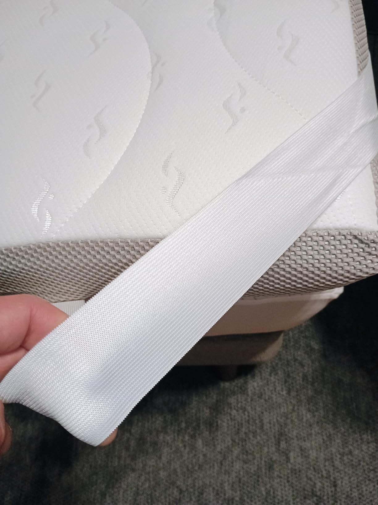Sleepmax Extra Firm Mattress Topper Queen Size 3 Inch - Cooling Memory Foam Bed Topper - Back Pain Relief - High-Density Foam Pad for Extra Support - No Odor, CertiPUR-US Certified, Back Side Sleepers customer photo 2