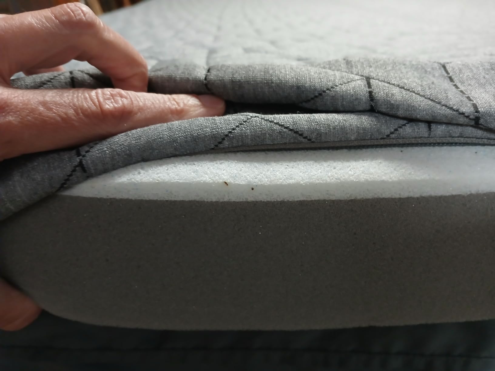 Sleepmax Extra Firm Mattress Topper 4 Inch Queen Size - High-Density Memory Foam Bed Topper Pressure Relief - Enhanced Support with Premium Cover - No Odor, CertiPUR-US Certified customer photo 2