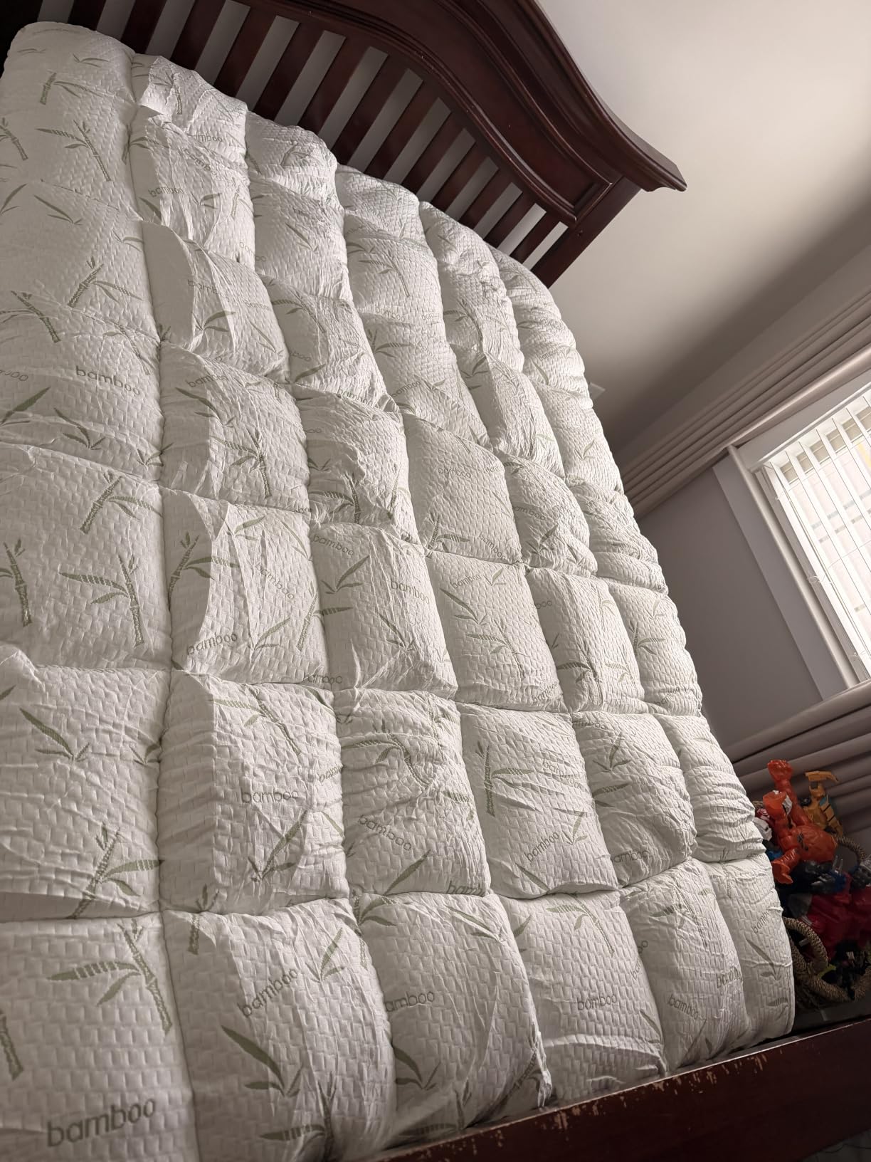 4 Inch Mattress Topper Memory Foam Cooling Bamboo Queen Size Back Pain | Gel Airflow Channels Wick Heat Moisture Orthopedic Support Deep Pocket 360 Edge Fits 8-21 Inch Washable Hypoallergenic Queen customer photo 1