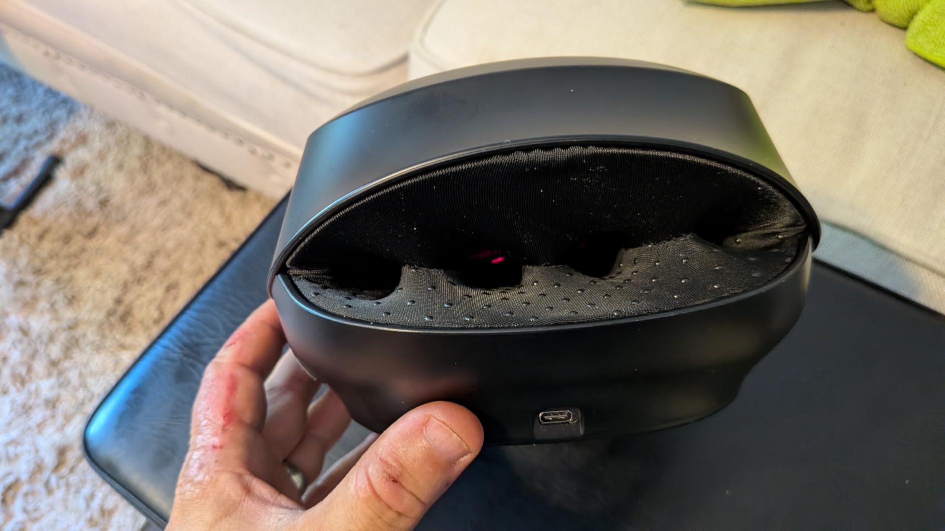 LifePro DualThera Hand Massager - Finger Stretching, Heat, RLT & Compression | Finger stretching mode, cordless, 104°F/118°F heat, vibration, with Red light therapy option auto shut-off, 180-min battery customer photo 2