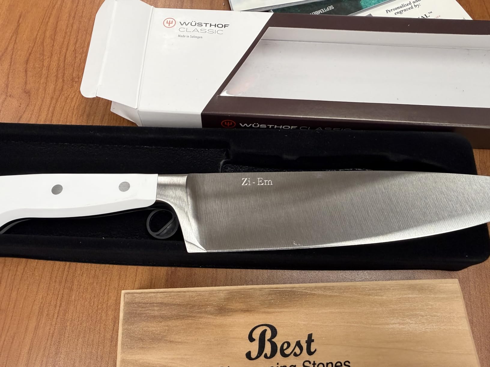 WÜSTHOF Classic 8 Inch Chef's Knife, Black customer photo 1
