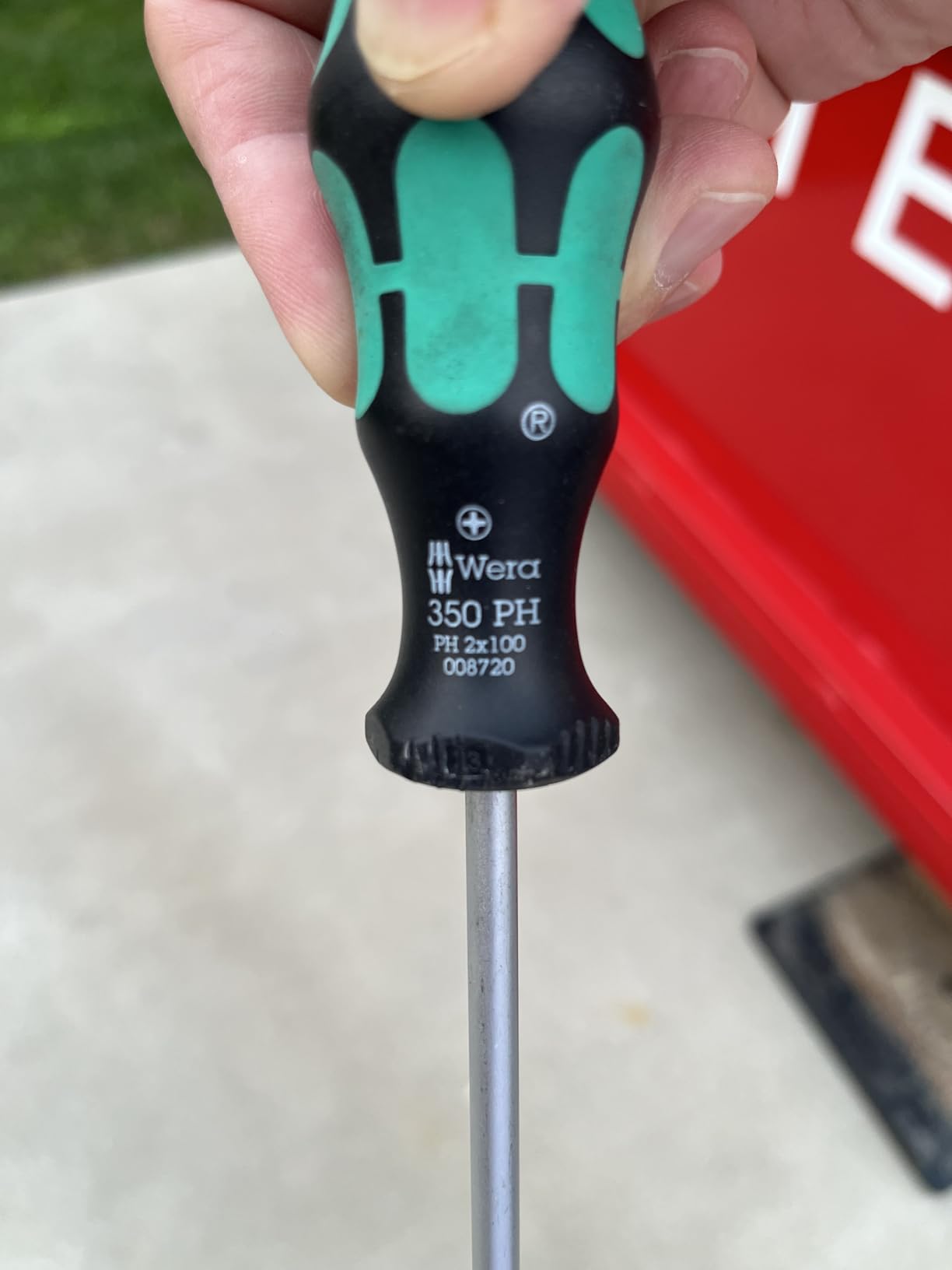 Wera 334/6 Kraftform Screwdriver Set Plus Lasertip, 6-Pc Rack | Hexagonal anti-roll base, handle markings show screw symbol and tip size, micro-rough tip reduces cam-out for a secure fit customer photo 1