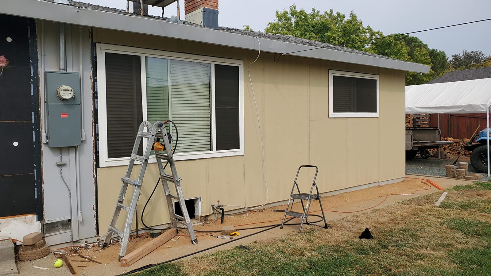 BOSTITCH Coil Siding Nailer, Pneumatic Siding Nail Gun, 1-1/4-Inch to 2-1/2-Inch, 15 Degree (N66C) customer photo 2