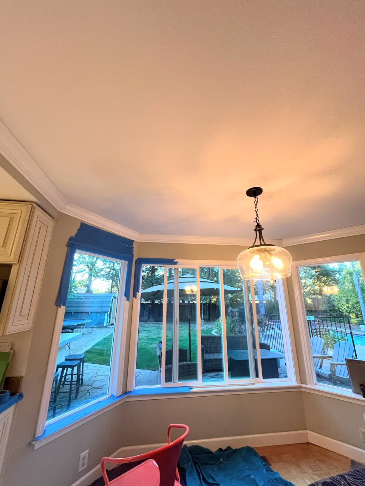 Zinsser Covers Up Ceiling Paint & Primer Spray, White, 13oz, Flat White customer photo 1