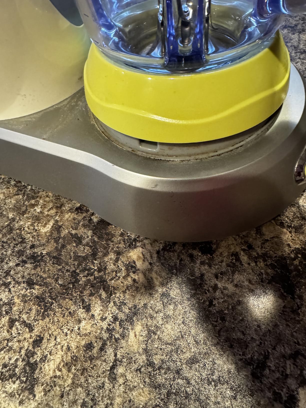 Margaritaville DM0500 Bahamas 36-Ounce Frozen-Concoction Maker customer photo 2