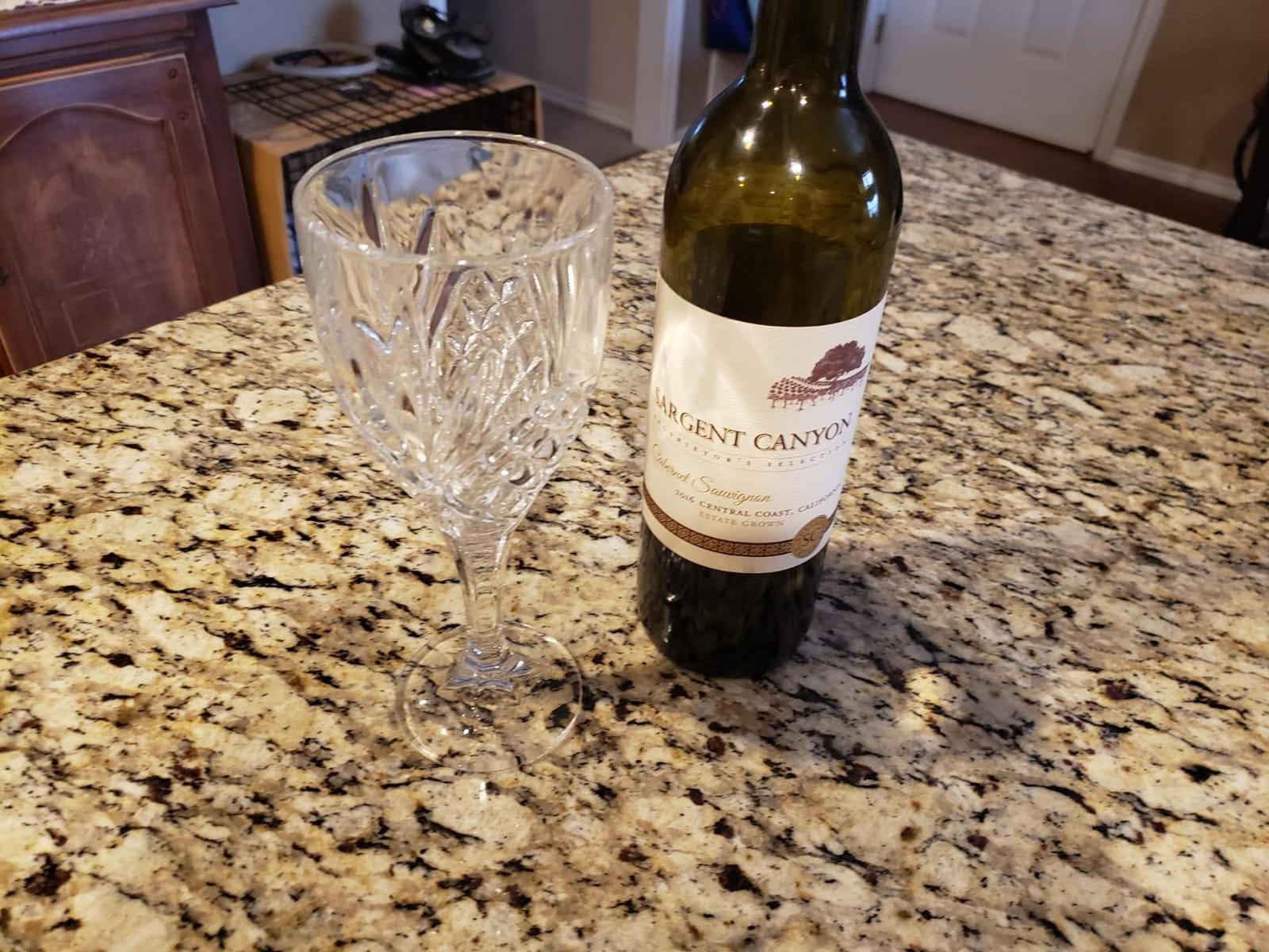 Godinger Wine Glasses Set of 4, Stemmed Wine Goblets, Dublin Crystal Glass customer photo 1