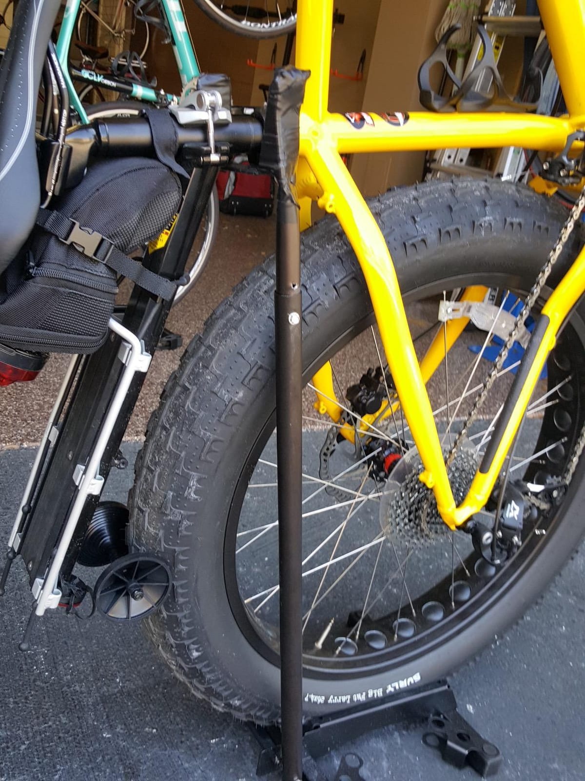 Feedback Sports Rakk Bicycle Floor Storage Stand Road/MTB/Gravel/E Bikes customer photo 1
