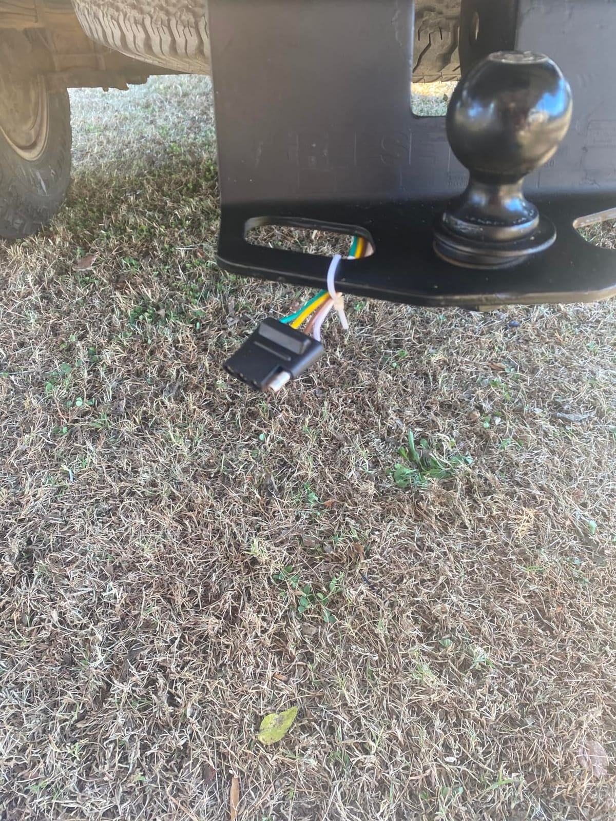 CURT 58040 Vehicle-Side 4-Pin Flat Trailer Wiring Harness with 60-Inch Wires customer photo 1