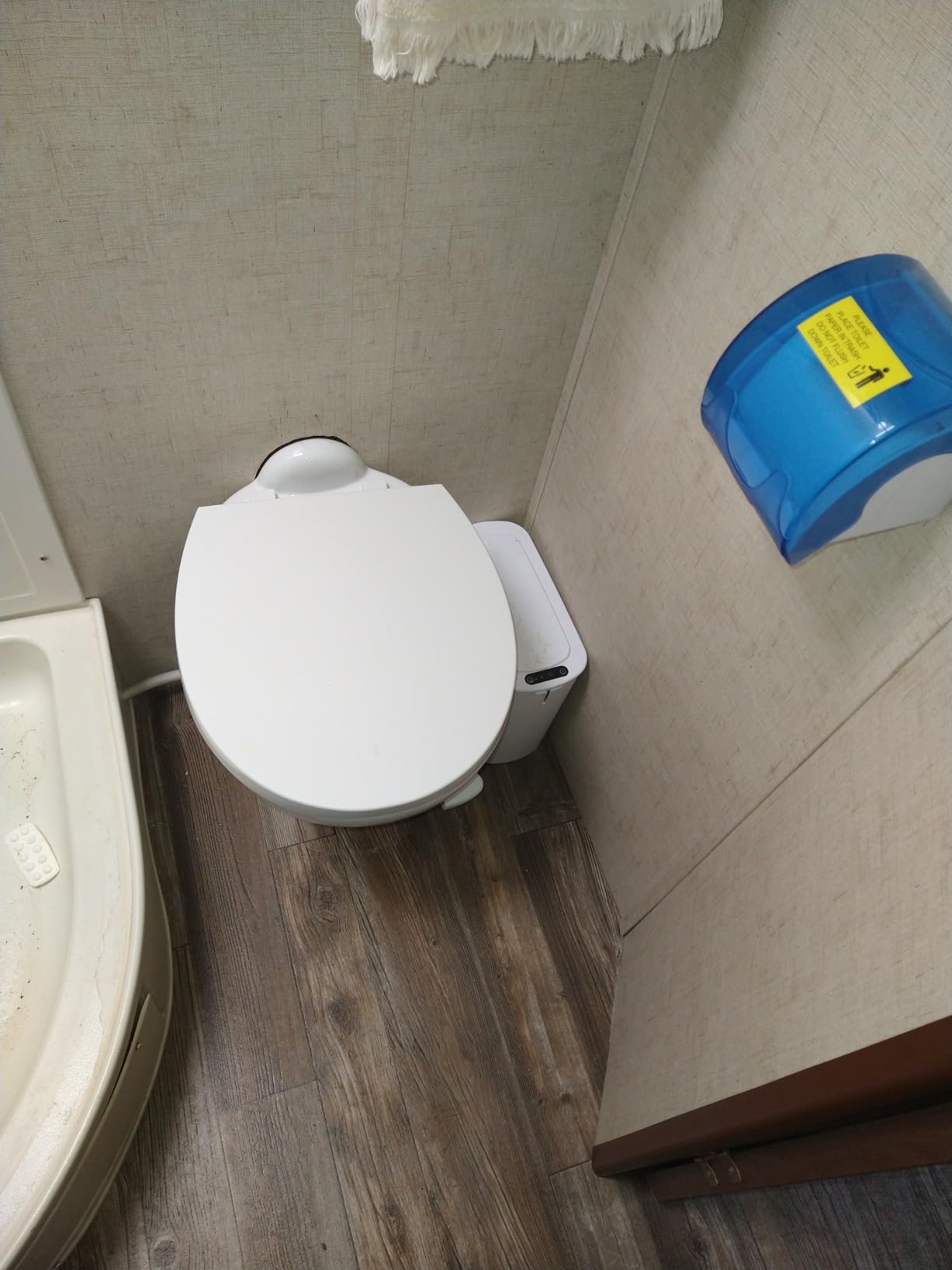 Thetford 42058 Aqua-Magic Style II RV Toilet, White, High Profile | Full china bowl with polymer body, dual action foot flush, full-size residential seat, floor mounted customer photo 2