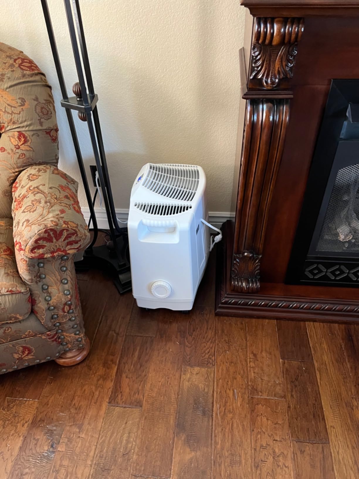 AIRCARE MA Whole-House Console-Style Evaporative Humidifier (Mini-Console) customer photo 2