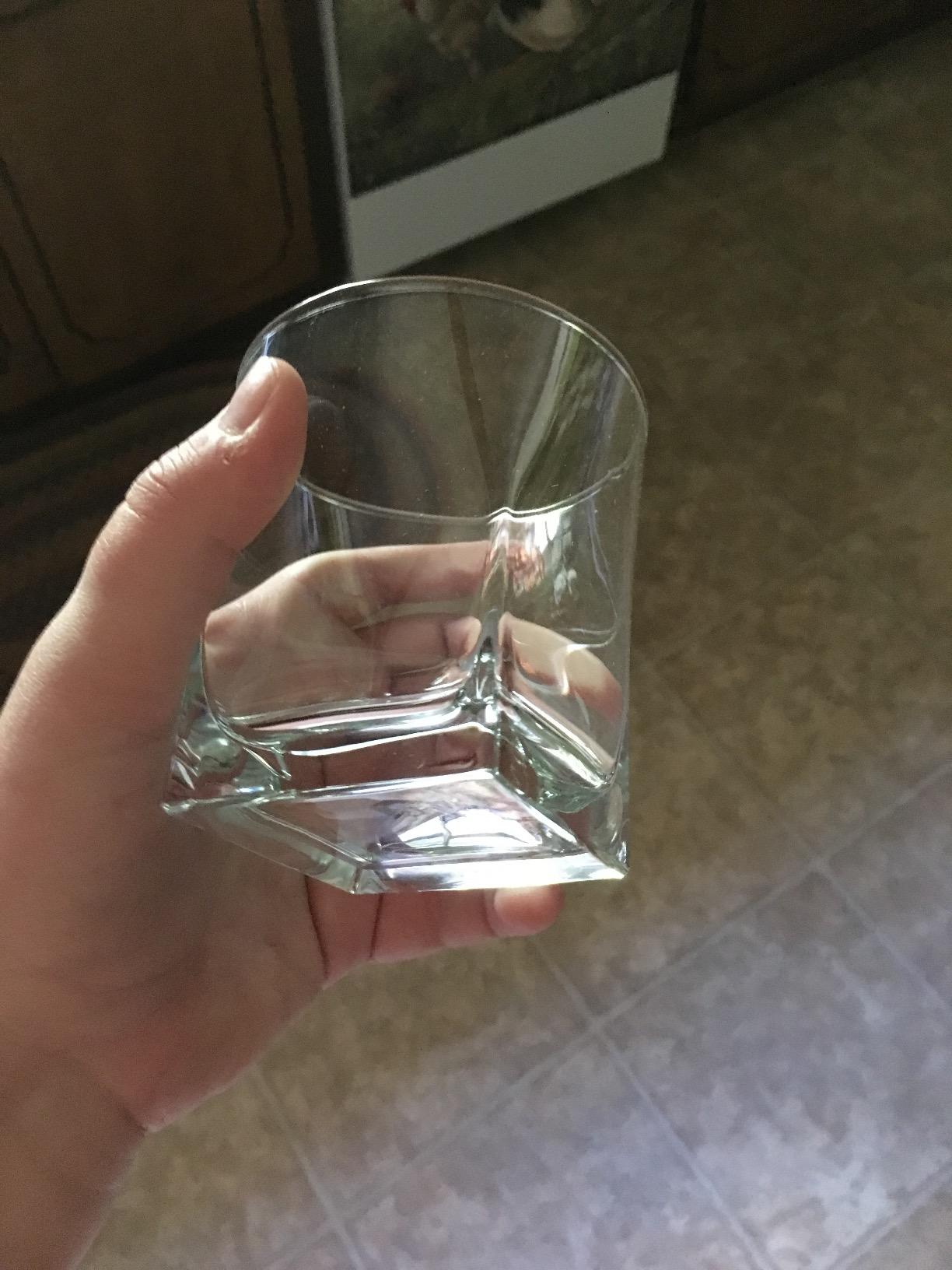 Red Series 10 oz. Square Double Old Fashioned Glass (Set of 4) customer photo 2
