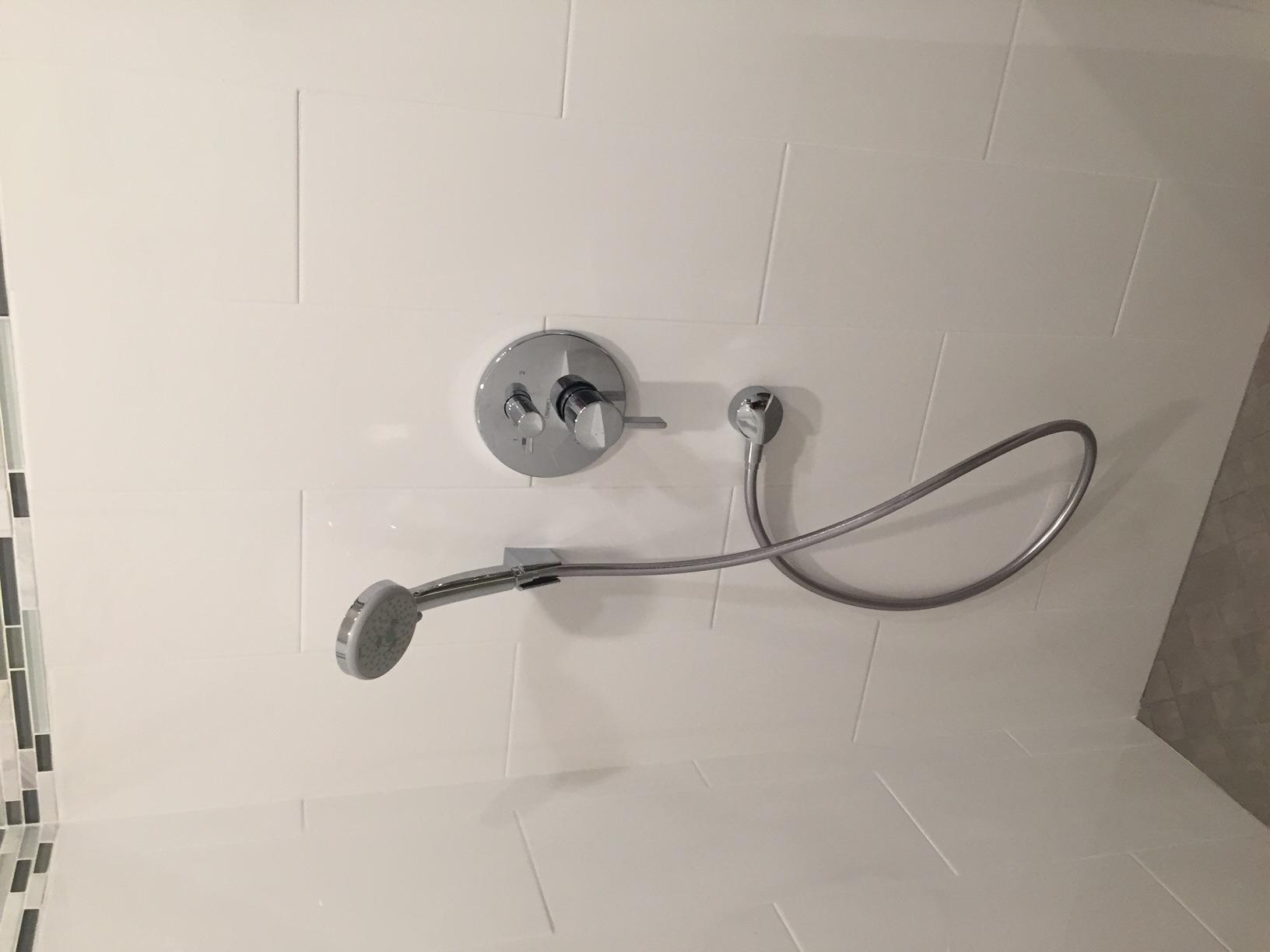 hansgrohe Ecostat Modern Thermostatic Shower Valve Trim with Temperature Control and Diverter in Chrome, 04231000 customer photo 1