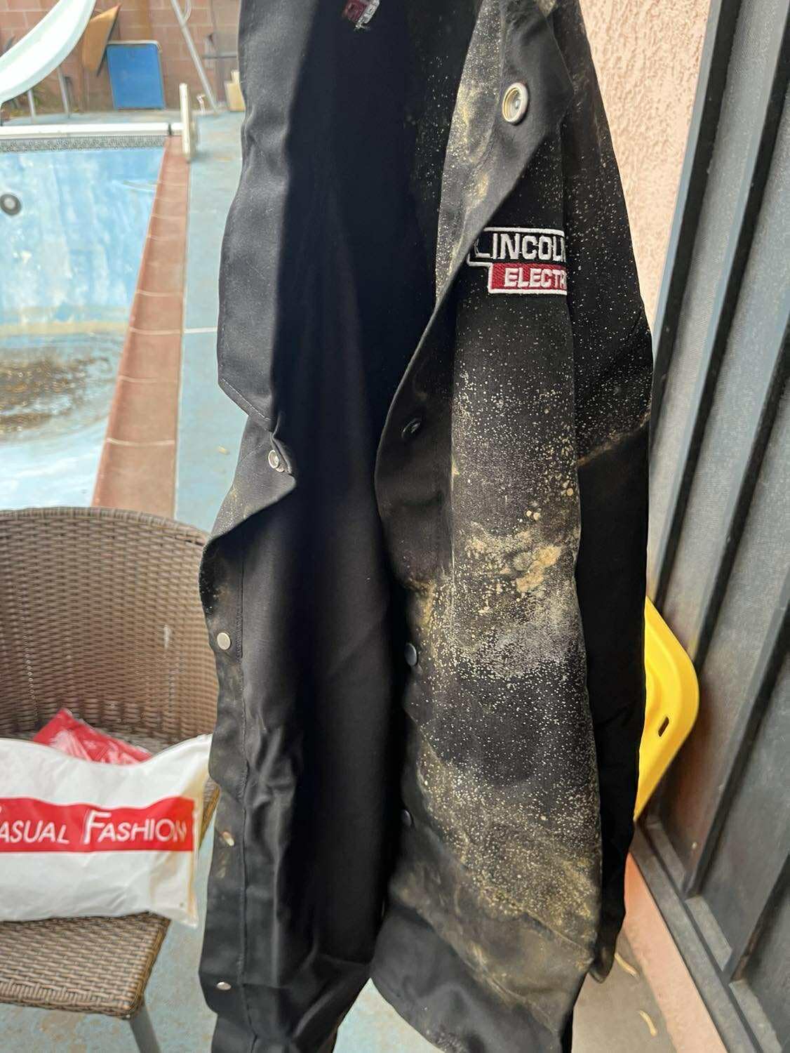 Lincoln Electric Premium Flame Resistant (FR) Cotton Welding Jacket | Breathable | K2985 customer photo 2