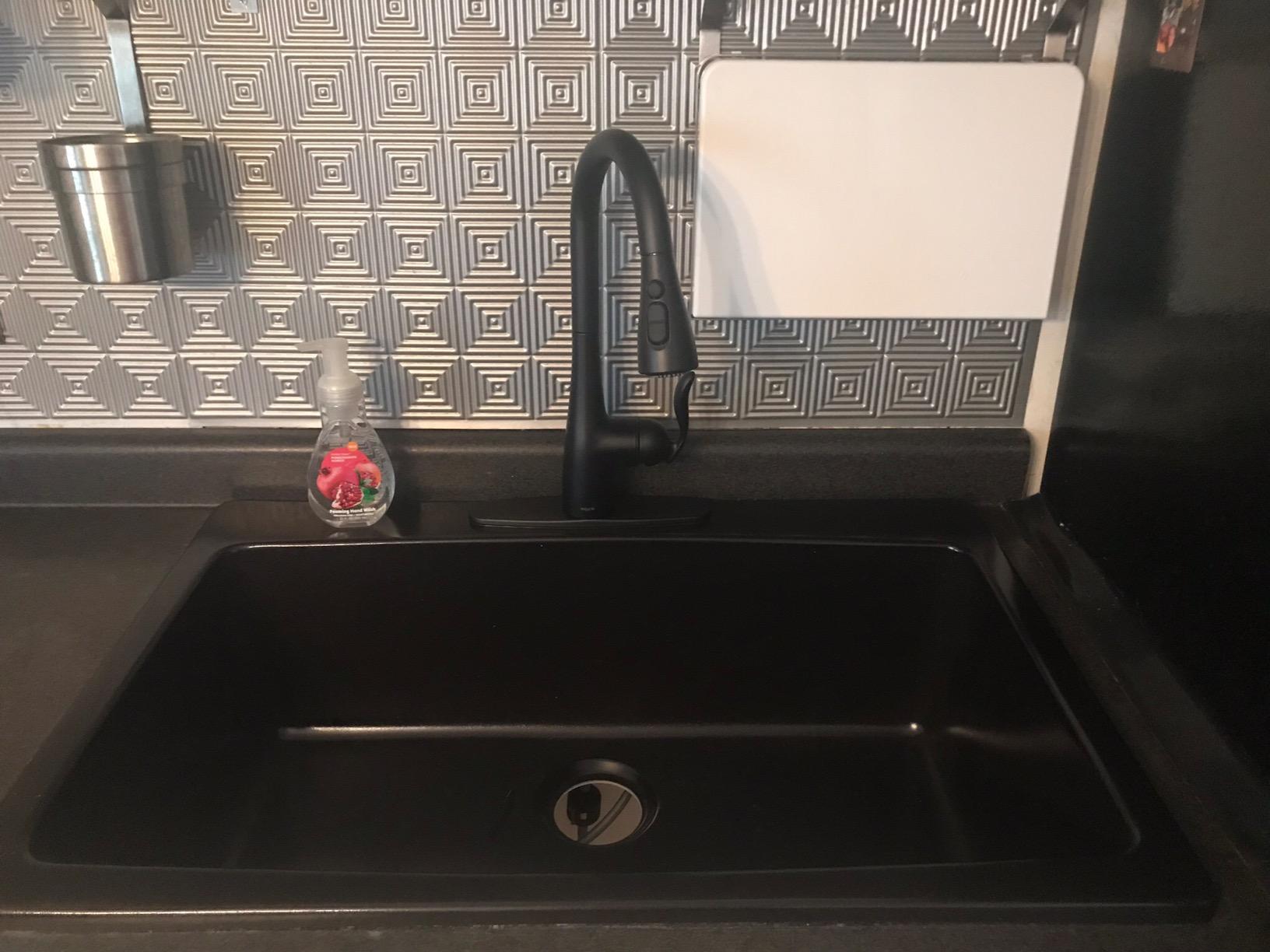 Moen Arbor Matte Black One-Handle Pulldown Kitchen Sink Faucet Featuring Power Boost and Reflex Docking System, Black Kitchen Faucet with Pull Down Sprayer, 7594BL customer photo 2