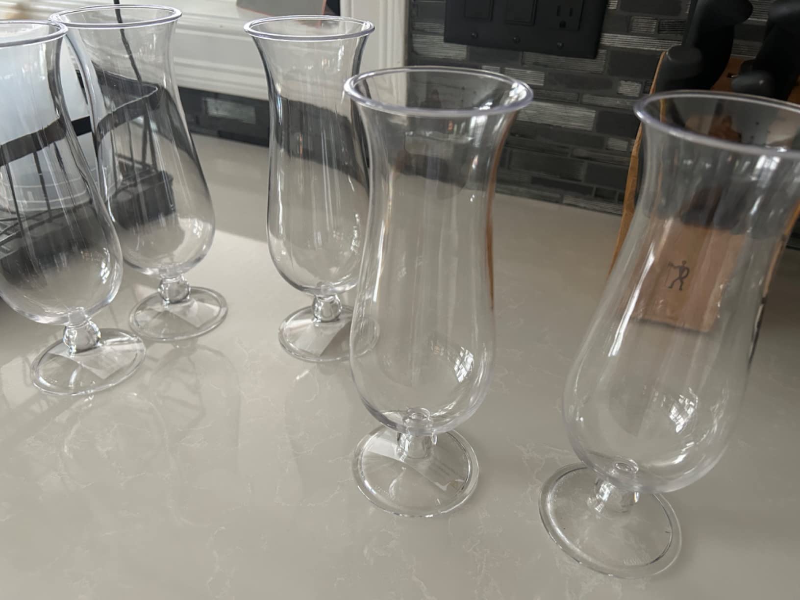 G.E.T. HUR-20-CL-EC Cheers - Break-Resistant Plastic Hurricane Glasses, 20 Ounce, 4 Pack, Clear customer photo 1