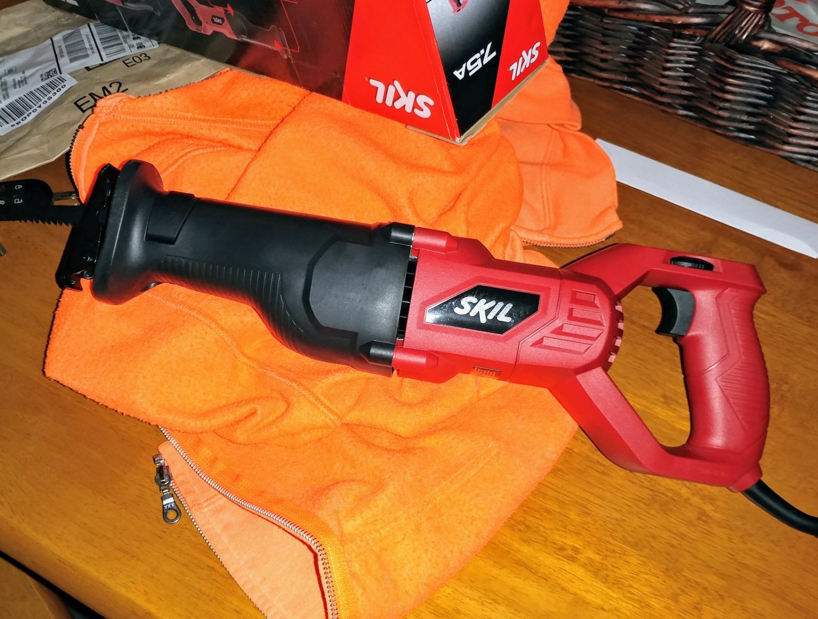 Skil 9206-02 7.5-Amp Variable Speed Reciprocating Saw customer photo 2